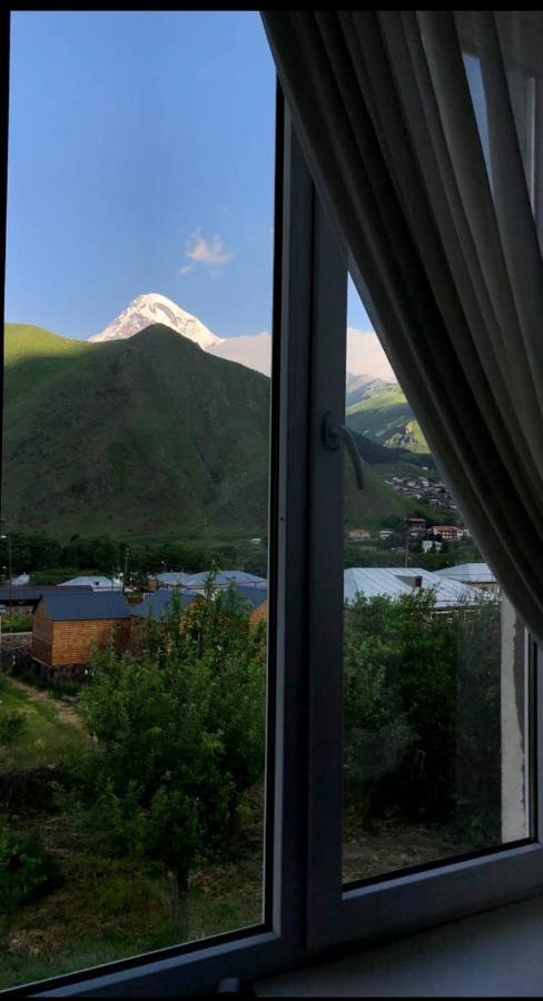 Dachi Inn Kazbegi Eksteriør bilde